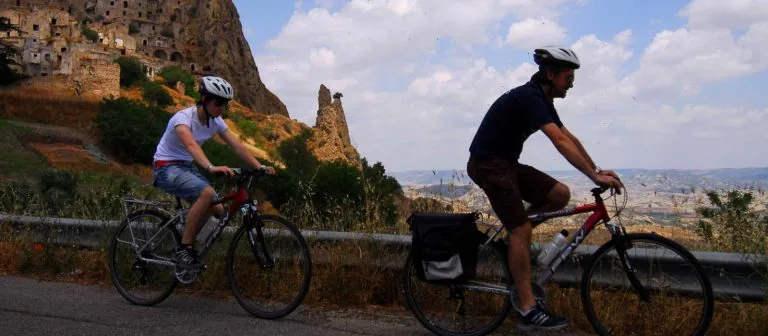 Cycling in Basilicata: the Calanchi route