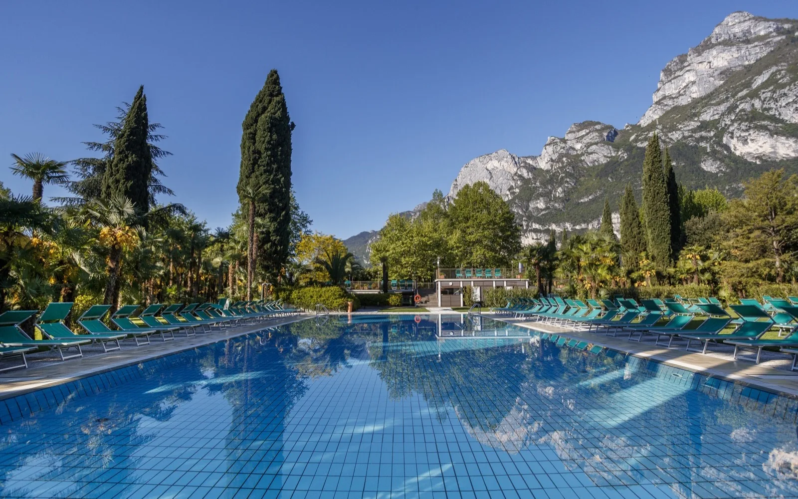 du lac et du parc piscina