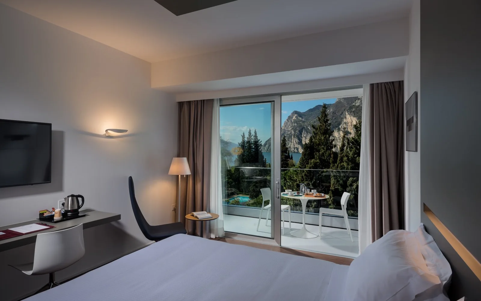 du lac et du parc bar deluxe room