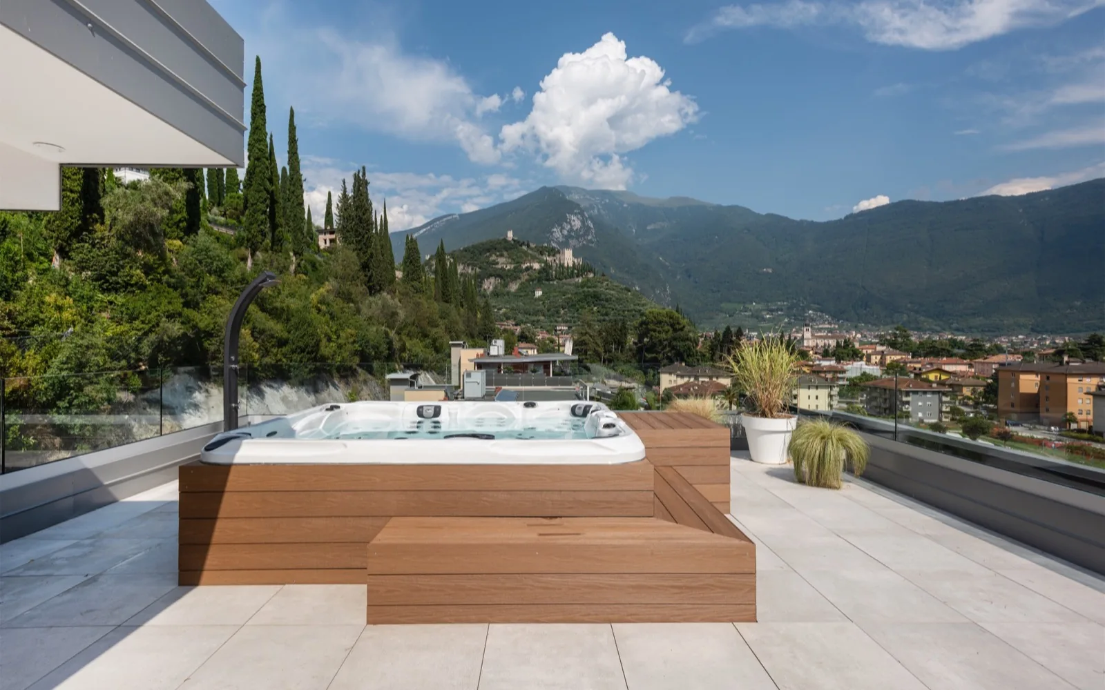 Hoody hotel jacuzzi