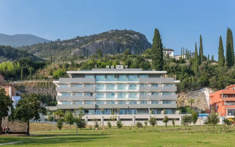 hoody hotel