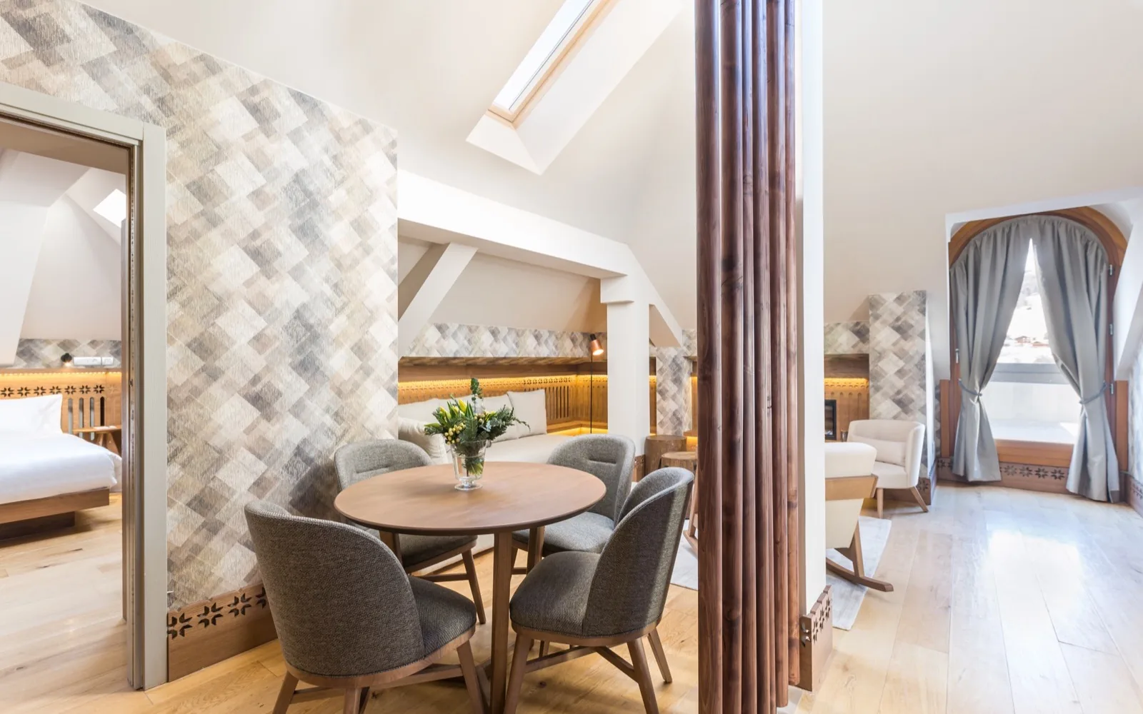 Grand Hotel Savoia Royal Suite