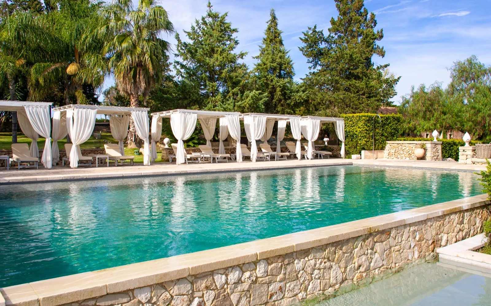 Naturalis Bio Resort piscina